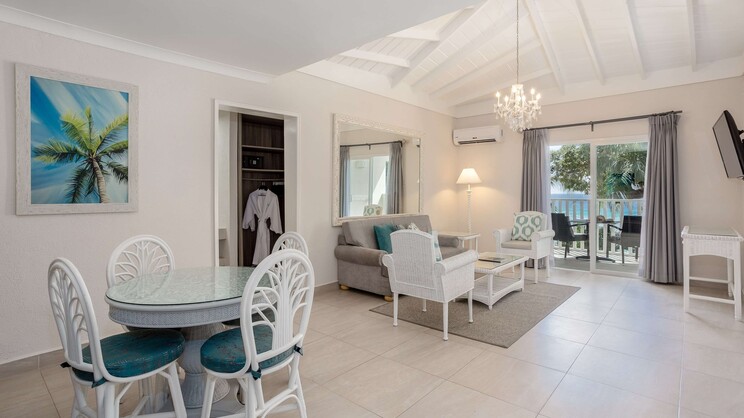 Oceanfront Family Suite